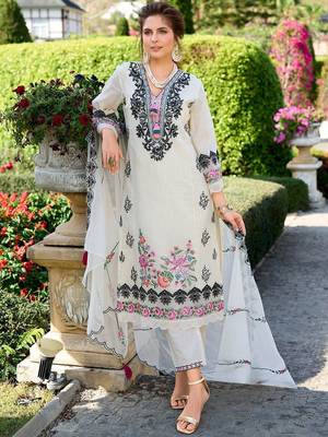 Ethnic Motifs Embroidered Pure Cotton Kurta with Trousers & Dupatta 2