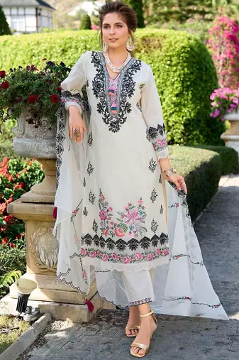 Ethnic Motifs Embroidered Pure Cotton Kurta with Trousers & Dupatta