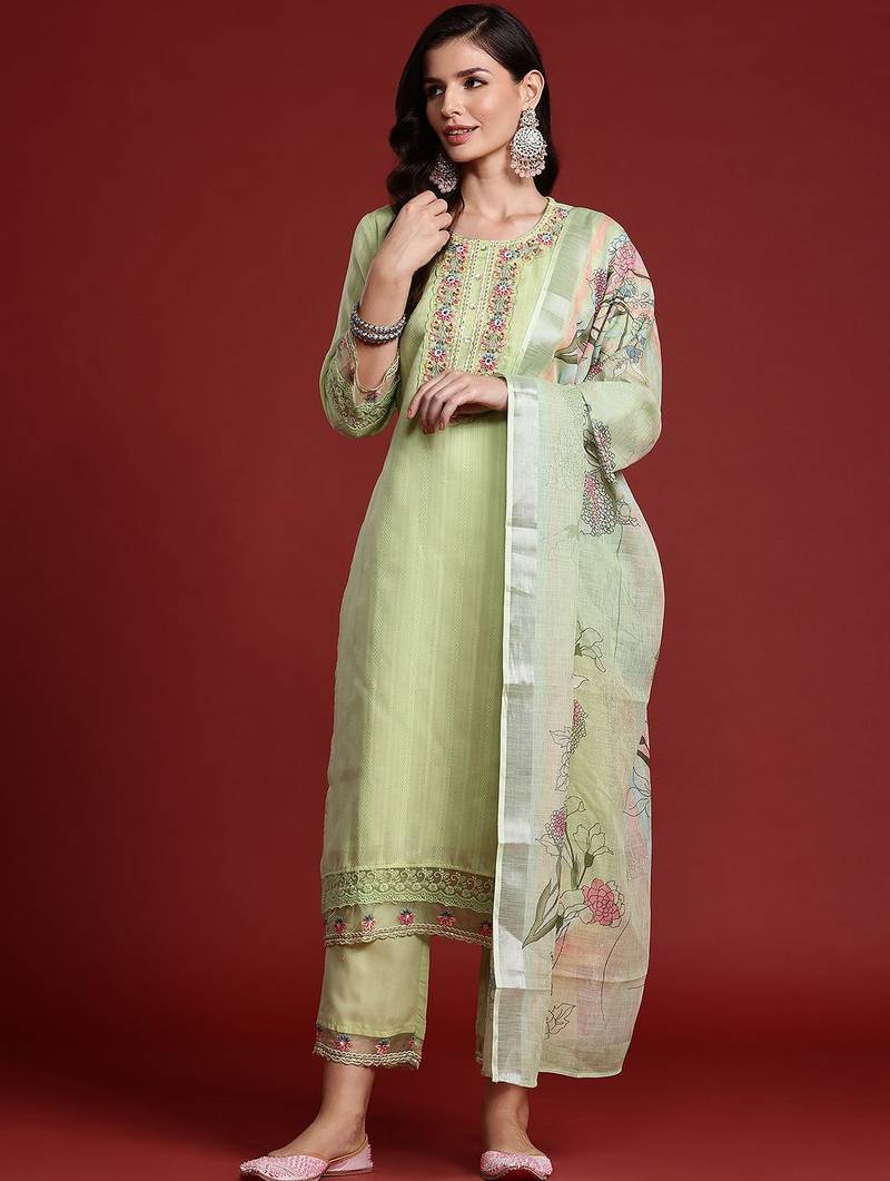 Women Floral Embroidered Regular Thread Work Pure Cotton Kurta with Trousers & With Dupatta