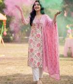 Floral Printed Square Neck Pure Cotton Straight Kurta With Trousers & Dupatta