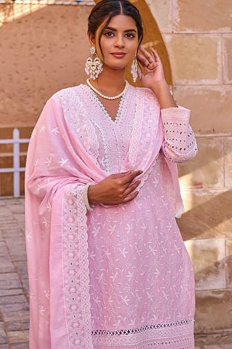 Floral Embroidered V-Neck Thread Work Pure Cotton Kurta With Trousers & Dupatta
