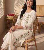 Women Floral Embroidered Regular Thread Work Pure Cotton Kurta with Trousers