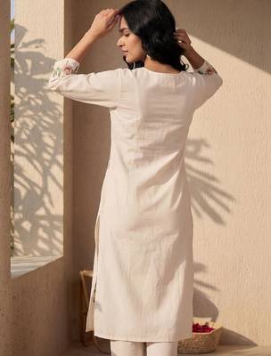 Women Floral Embroidered Regular Thread Work Pure Cotton Kurta with Trousers 2