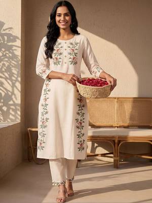 Women Floral Embroidered Regular Thread Work Pure Cotton Kurta with Trousers 4