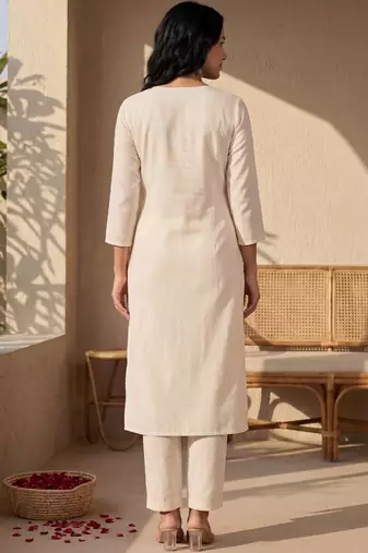 Women Floral Embroidered Regular Thread Work Pure Cotton Kurta with Trousers