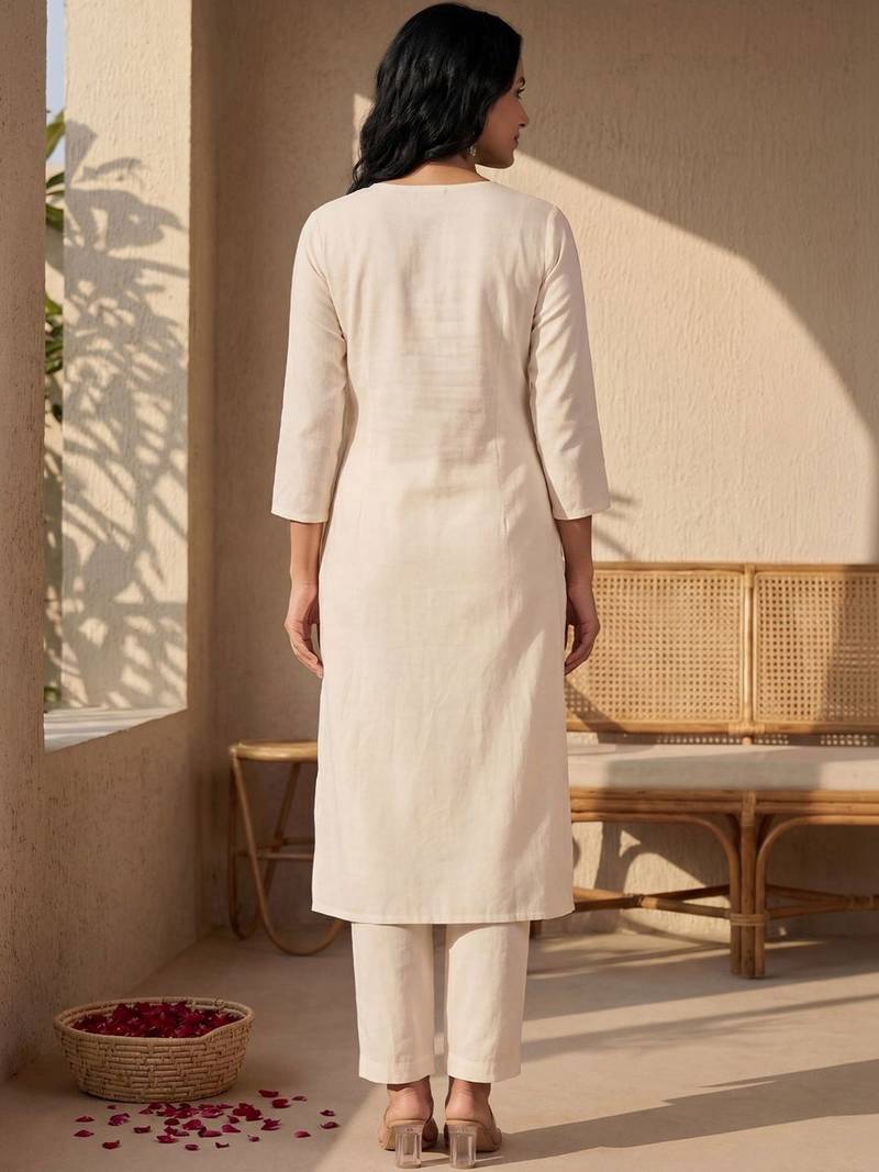Women Floral Embroidered Regular Thread Work Pure Cotton Kurta with Trousers