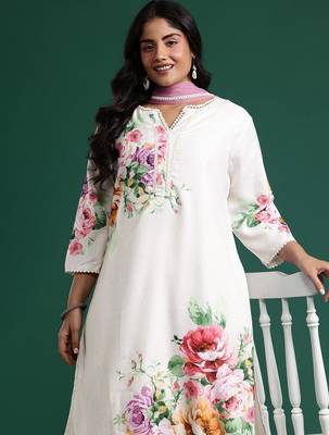 Plus Size Floral Print Beads & Stones Kurta with Trousers & Dupatta 1