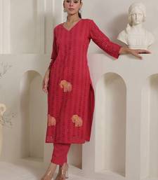 Women Ethnic Motifs Printed Pure Cotton Kurta with Trouser