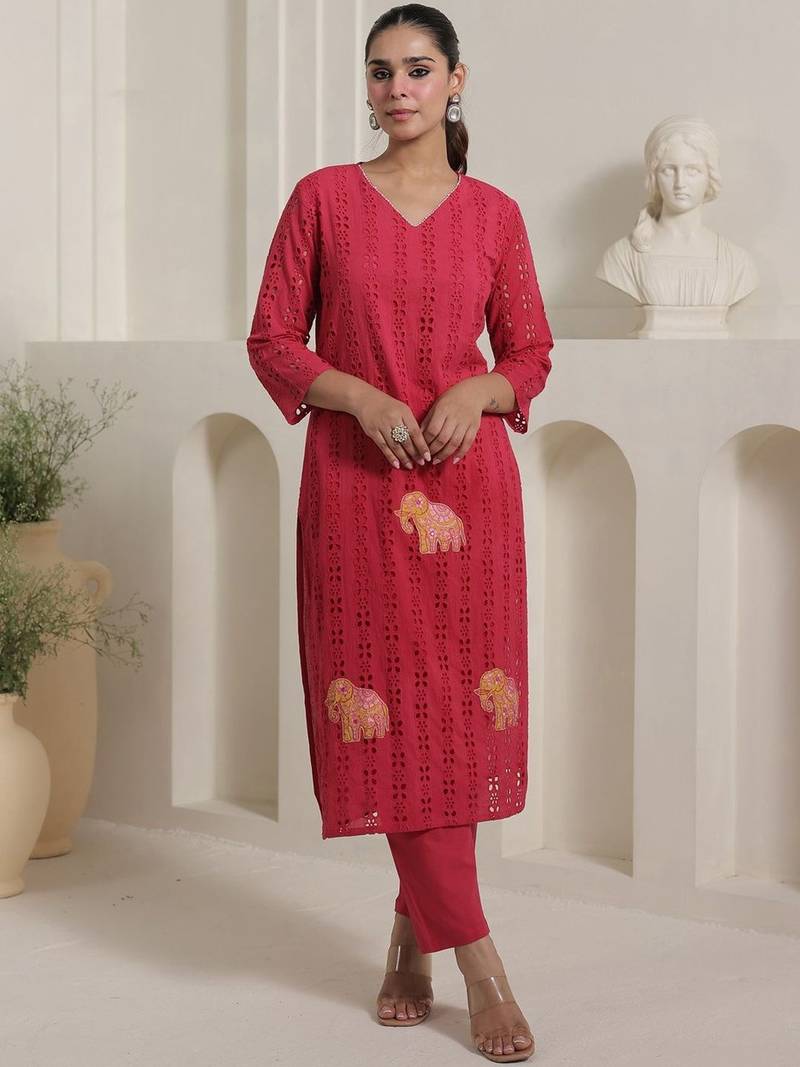 Women Ethnic Motifs Printed Pure Cotton Kurta with Trouser