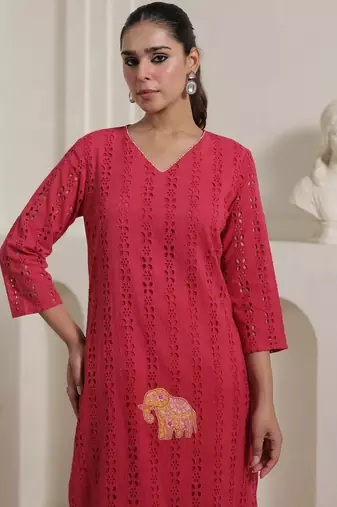 Women Ethnic Motifs Printed Pure Cotton Kurta with Trouser