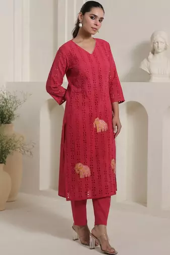 Women Ethnic Motifs Printed Pure Cotton Kurta with Trouser