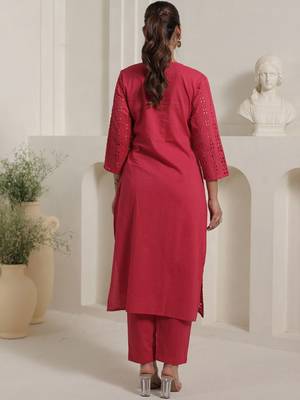Women Ethnic Motifs Printed Pure Cotton Kurta with Trouser 6