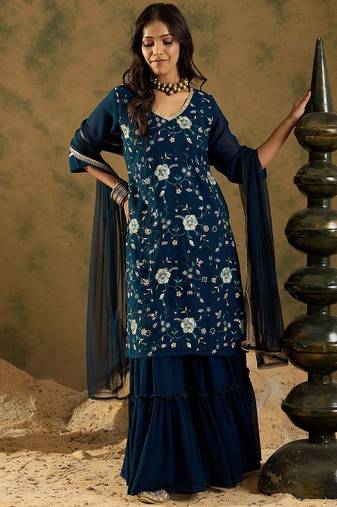 Women Floral Embroidered Regular Sequinned Kurta with Sharara & With Dupatta