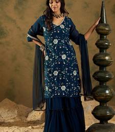 Women Floral Embroidered Regular Sequinned Kurta with Sharara & With Dupatta