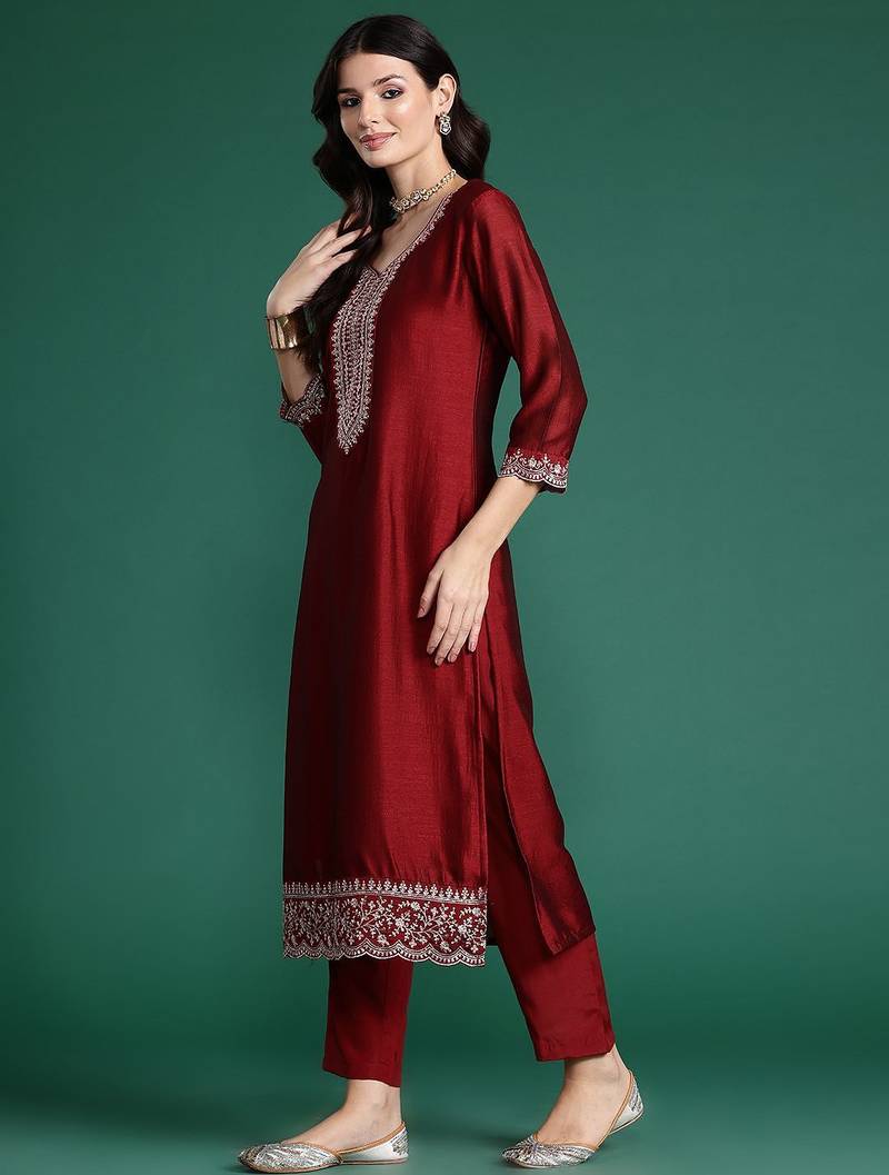Ethnic Motifs Embroidered Sequinned Kurta with Trousers & Dupatta