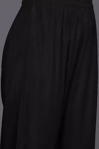 Women Floral Embroidered Regular Kurta with Trousers & Dupatta