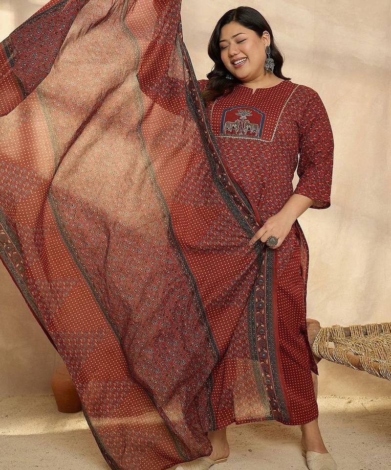 Plus Size Motifs Printed Regular Pure Cotton Kurta with Trousers & With Dupatta