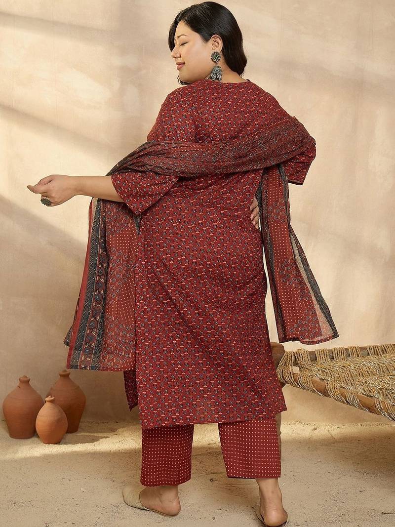Plus Size Motifs Printed Regular Pure Cotton Kurta with Trousers & With Dupatta