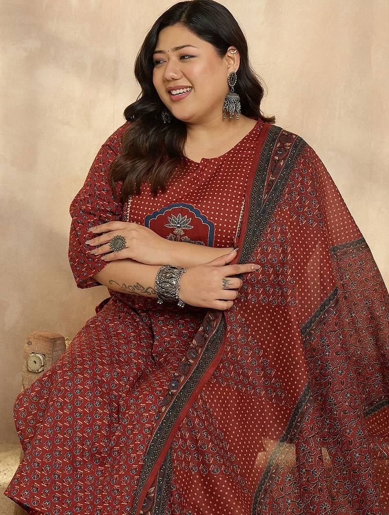 Plus Size Motifs Printed Regular Pure Cotton Kurta with Trousers & With Dupatta