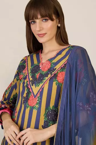 Women Printed Regular Pure Cotton Kurta with Trousers & With Dupatta