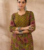 Floral Printed Notch Neck Pure Cotton Kurta With Trousers