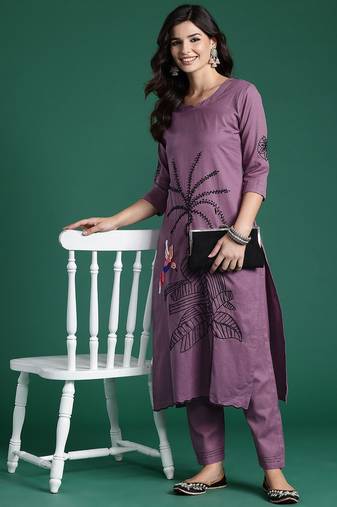 Women Floral Embroidered Regular Thread Work Pure Cotton Kurta with Trousers