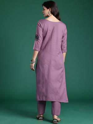 Women Floral Embroidered Regular Thread Work Pure Cotton Kurta with Trousers 5