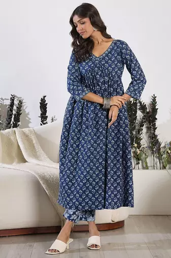 V-Neck Floral Printed Empire Pure Cotton Kurta with Trouser