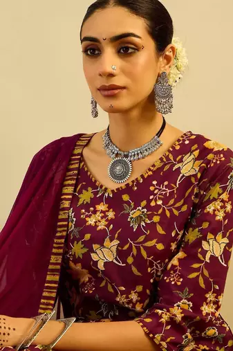 Floral Printed V-Neck Pure Cotton Straight Kurta With Trousers & Dupatta
