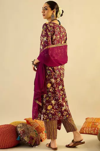 Floral Printed V-Neck Pure Cotton Straight Kurta With Trousers & Dupatta