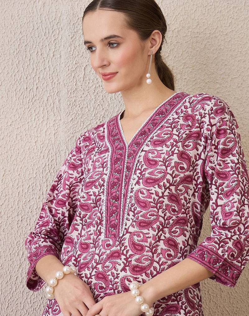 Paisley Printed V-Neck Pure Cotton Straight Kurta With Trousers