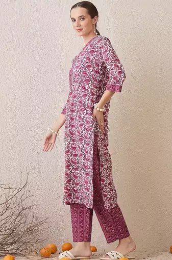 Paisley Printed V-Neck Pure Cotton Straight Kurta With Trousers
