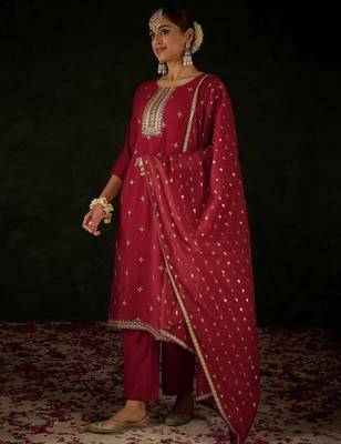 Women Ethnic Motifs Embroidered Regular Sequinned Kurta with Trousers & With Dupatta 3