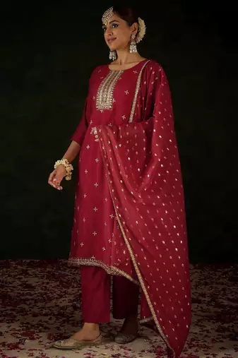Women Ethnic Motifs Embroidered Regular Sequinned Kurta with Trousers & With Dupatta
