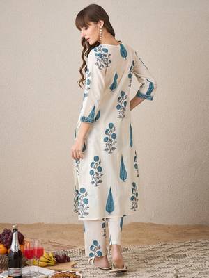 Floral Printed V-Neck Pure Cotton Kurta With Trouser 5