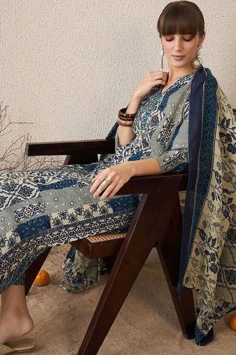 Women Floral Printed Regular Pure Cotton Kurta with Trousers & With Dupatta