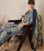 Women Floral Printed Regular Pure Cotton Kurta with Trousers & With Dupatta