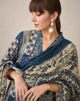 Women Floral Printed Regular Pure Cotton Kurta with Trousers & With Dupatta 3