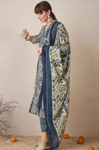 Women Floral Printed Regular Pure Cotton Kurta with Trousers & With Dupatta
