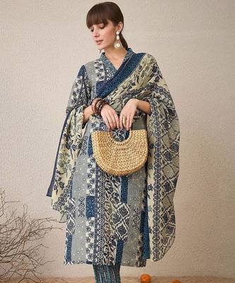 Women Floral Printed Regular Pure Cotton Kurta with Trousers & With Dupatta 6