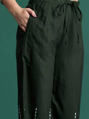 Printed Beads & Stones Kurta with Trousers 4