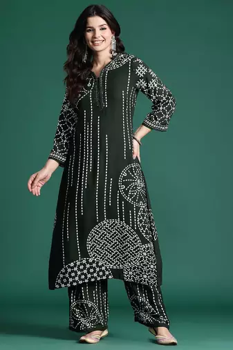 Printed Beads & Stones Kurta with Trousers