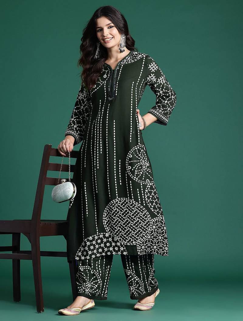 Printed Beads & Stones Kurta with Trousers