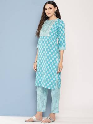Floral Printed Sequinned Pure Cotton Straight Kurta With Trousers & Dupatta 4