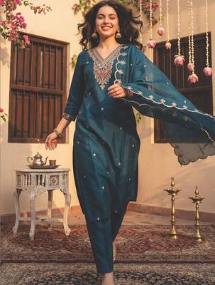 Women Ethnic Motifs Embroidered Regular Sequinned Kurta with Trousers & With Dupatta 1