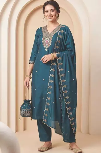 Women Ethnic Motifs Embroidered Kurta with Trousers & With Dupatta