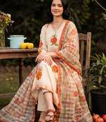 Women Floral Printed Regular Thread Work Pure Cotton Kurta with Trousers & With Dupatta