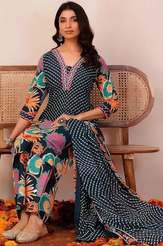 Women Floral Printed Regular Thread Work Pure Cotton Kurta with Palazzos & With Dupatta