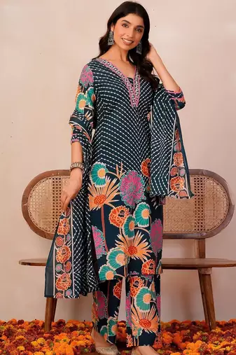 Women Floral Printed Regular Thread Work Pure Cotton Kurta with Palazzos & With Dupatta