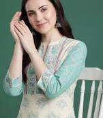 Women Floral Printed Regular Beads and Stones Pure Cotton Kurta with Trousers